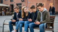 Sukupolvi Alpha Suomessa: mitä se tarkoittaa vanhemmille ja arjen ruutuajoille